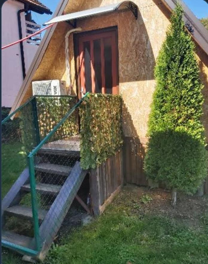 Alfa Apartment Kulen Vakuf Luaran gambar