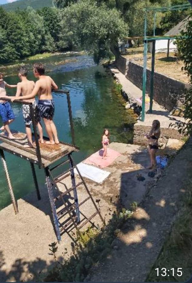 Alfa Apartment Kulen Vakuf Luaran gambar